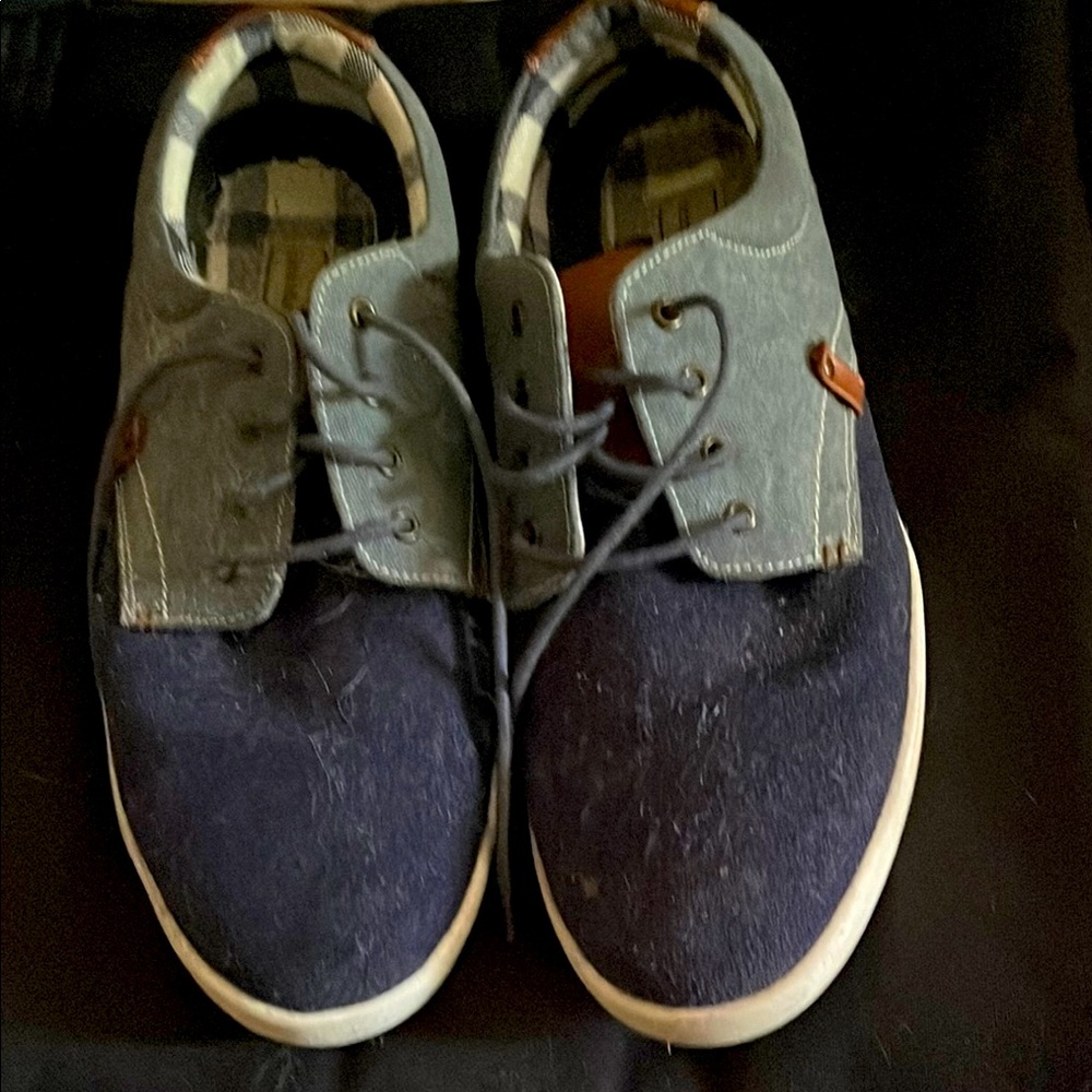 Stylish Blue and Gray Men's Shoes